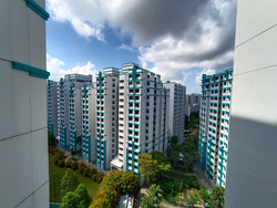 Blk 627 Jurong West Street 65 (Jurong West), HDB Executive #581941351